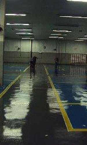 Comprar tinta epóxi para piso Comprar tinta epóxi para piso