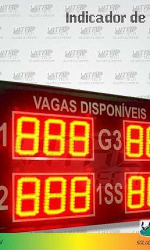Painel eletrônico contador de vagas de estacionamento Painel eletrônico contador de vagas de estacionamento